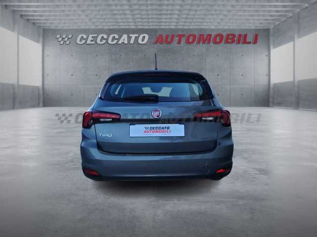 Fiat Tipo 1.0l - grey