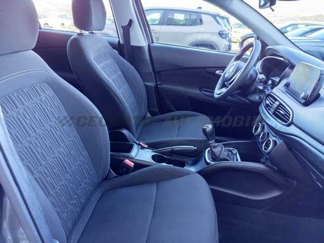 Fiat Tipo 1.0l - grey