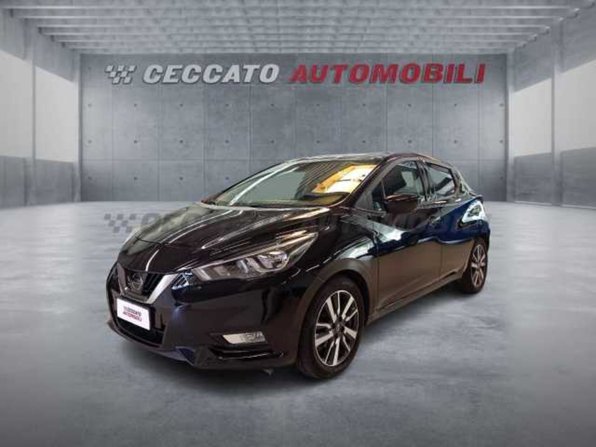 Nissan Micra 1.5l - black