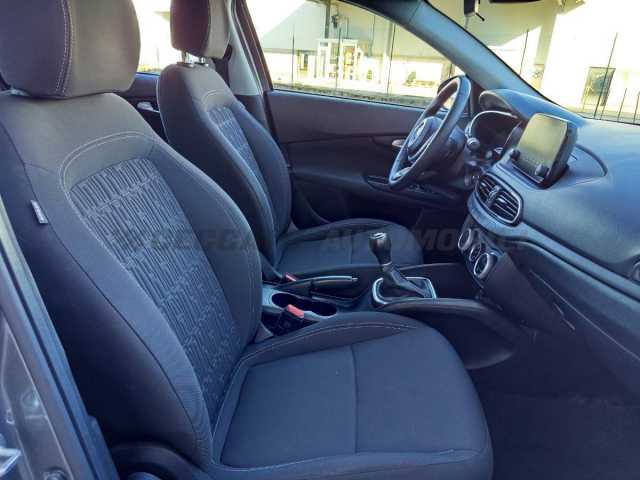 Fiat Tipo 1.0l - grey