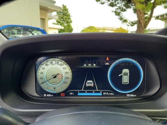 Hyundai i20 1.2l - white