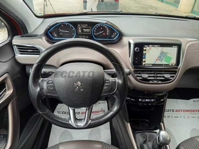 Peugeot 2008 1.6l - orange