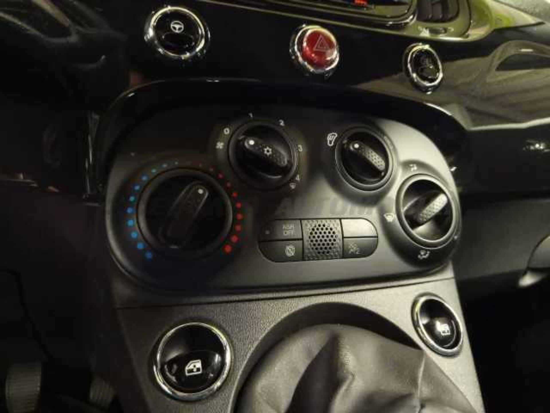 Fiat 500 1.0l - black