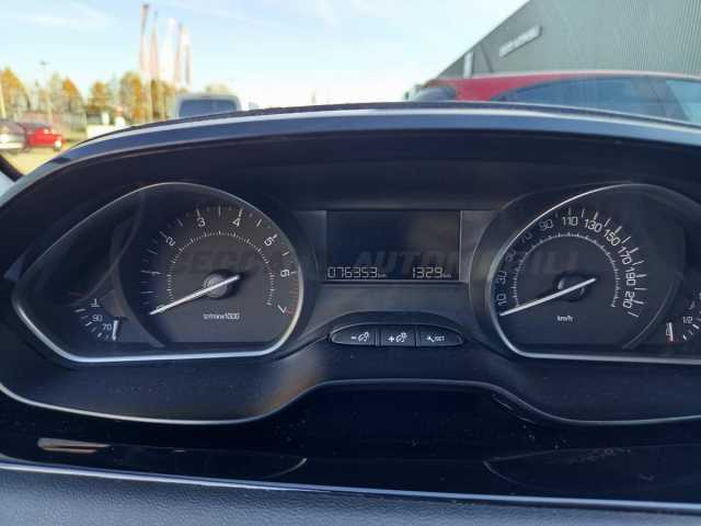 Peugeot 208 1.2l - grey