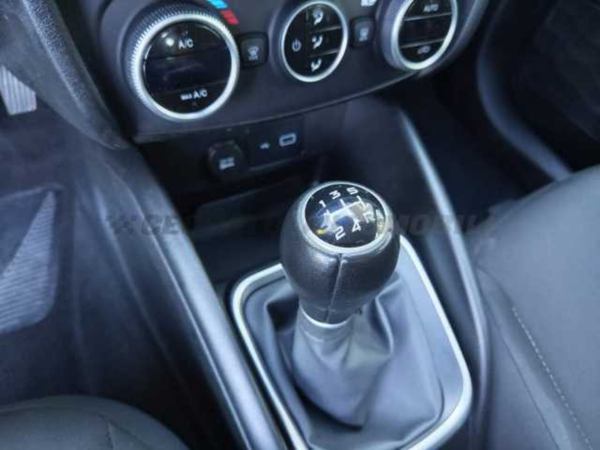 Fiat Tipo 1.0l - blue