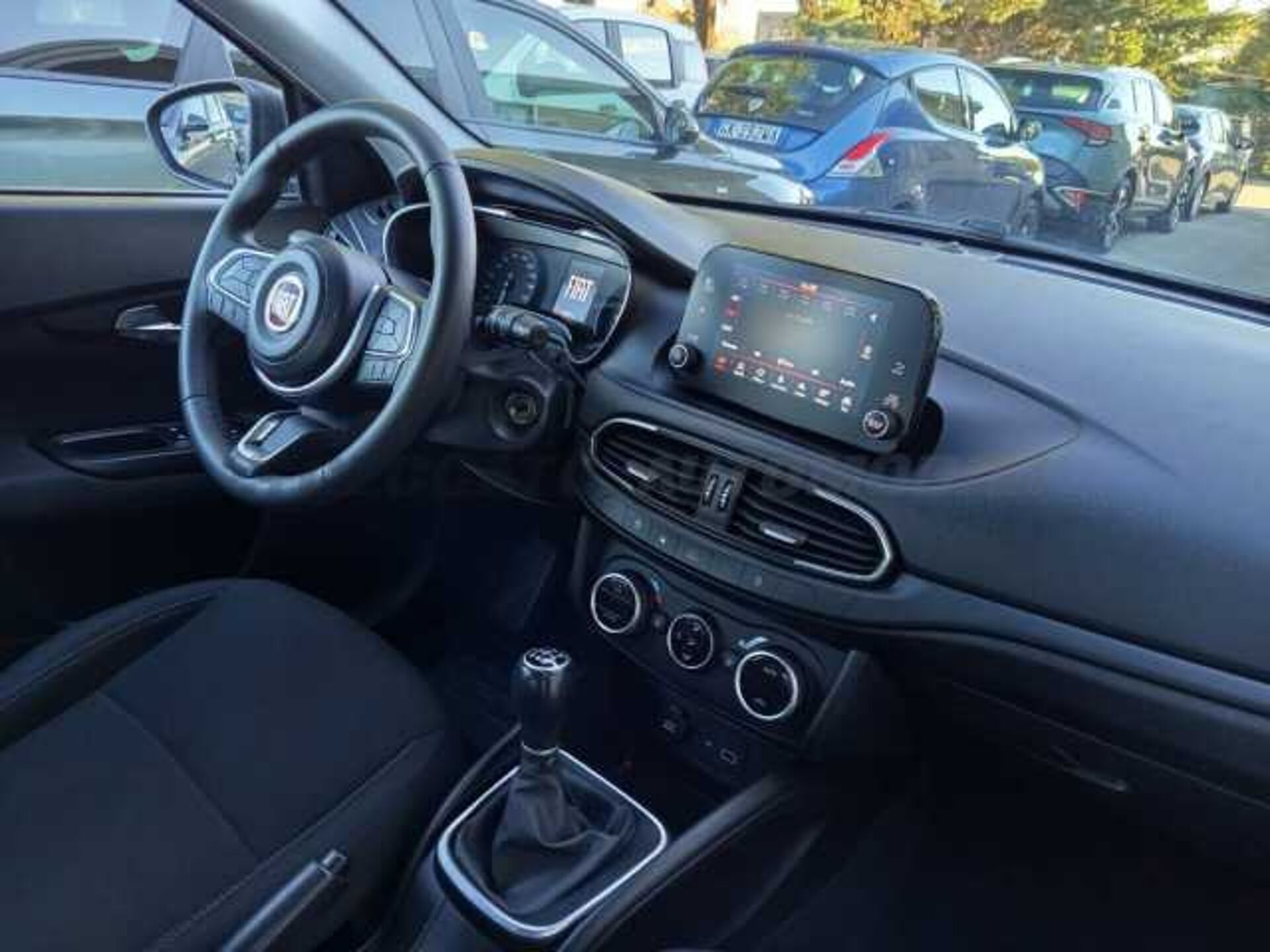 Fiat Tipo 1.0l - blue