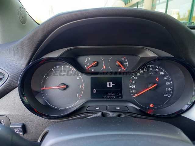 Opel Crossland X 1.2l - grey