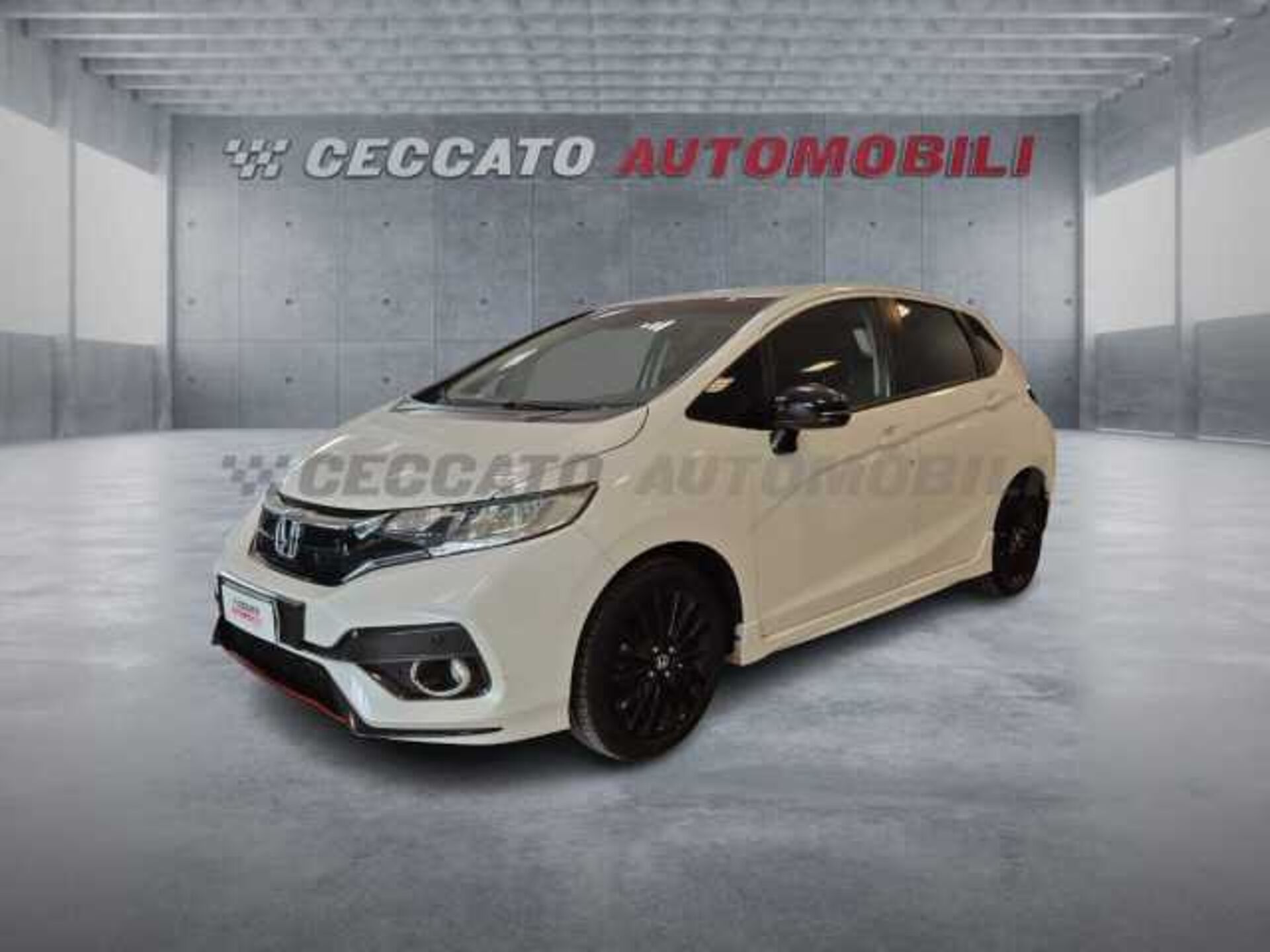 Honda Jazz 1.5l - white