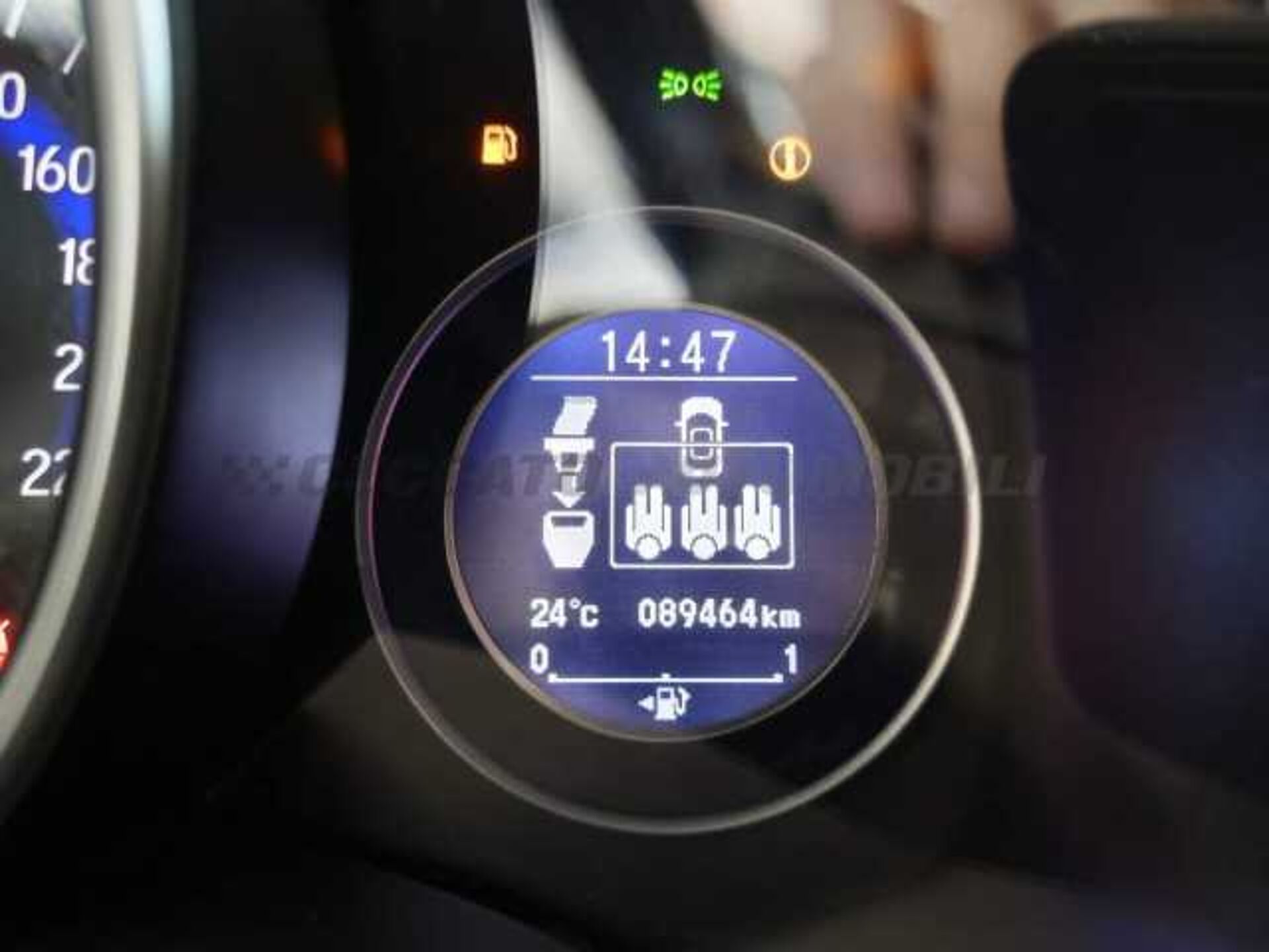 Honda Jazz 1.5l - white