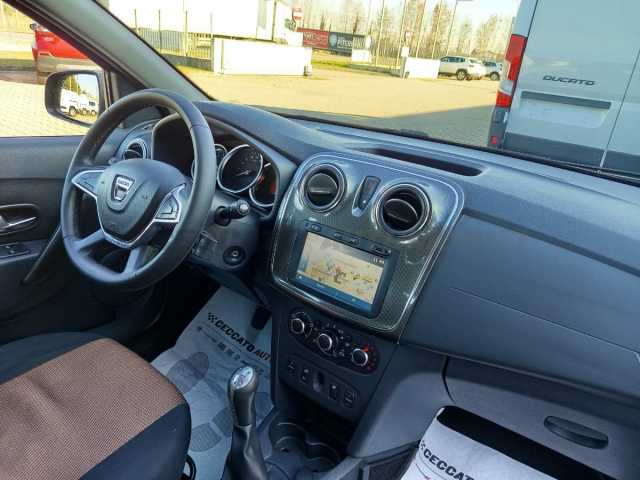 Dacia Sandero 1.5l - brown