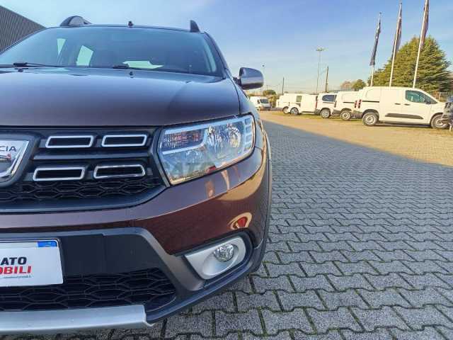 Dacia Sandero 1.5l - brown