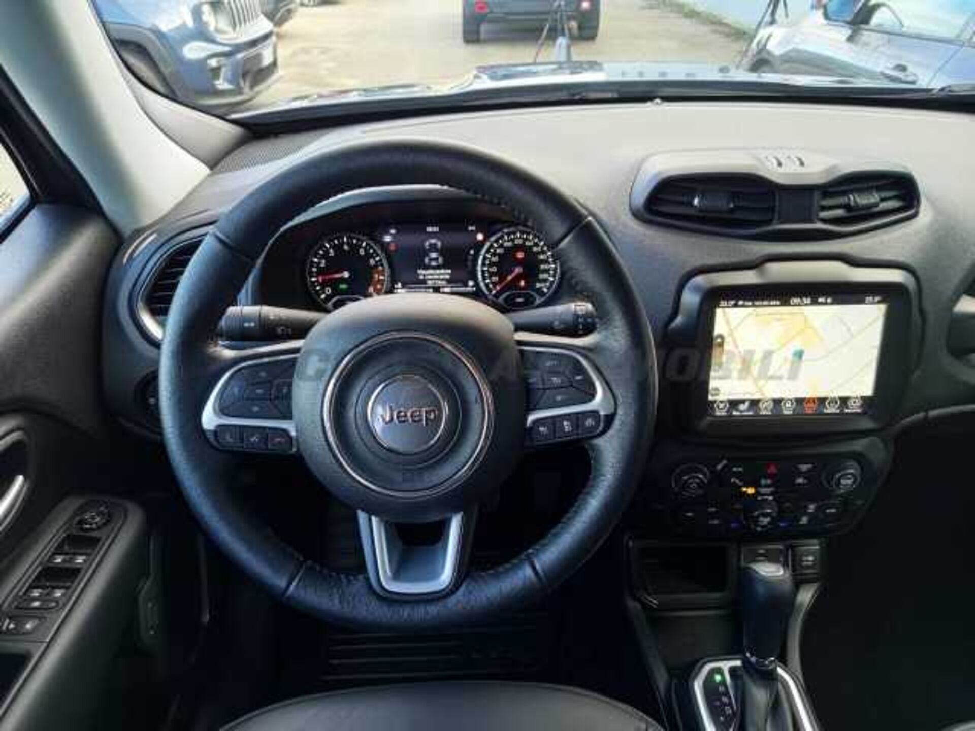 Jeep Renegade 1.5l - blue