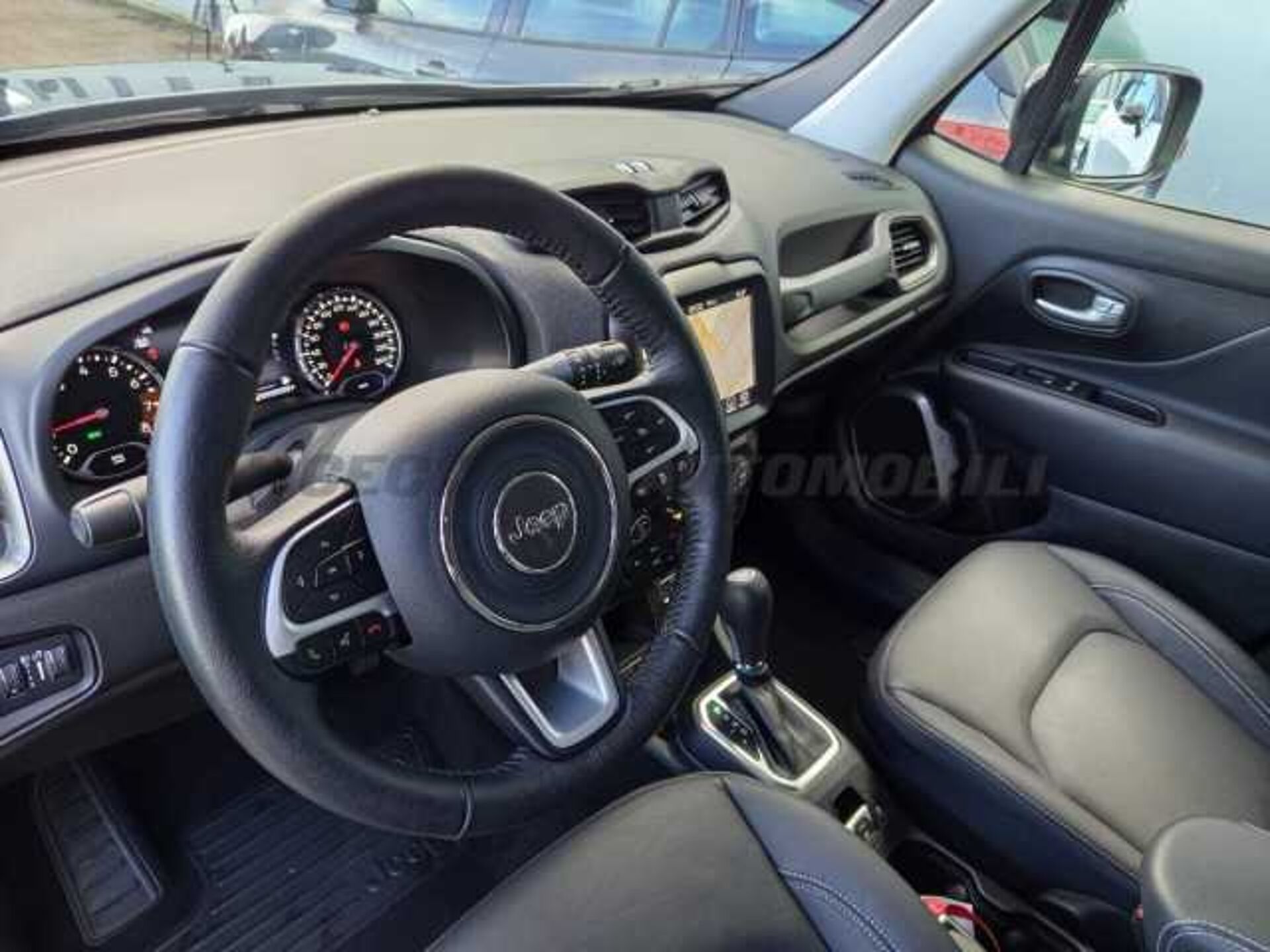 Jeep Renegade 1.5l - blue