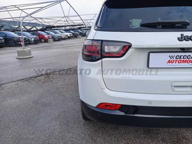 Jeep Compass 1.6l - white