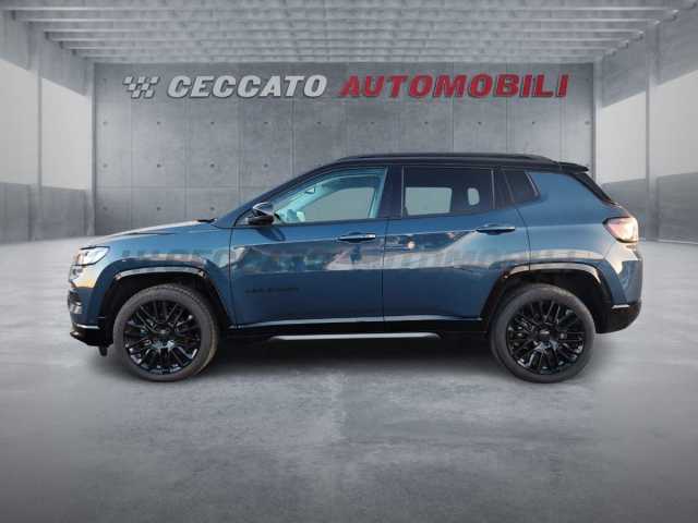 Jeep Compass 1.6l - blue
