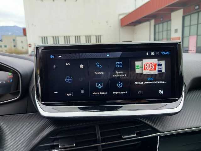 Peugeot 2008 1.2l - black