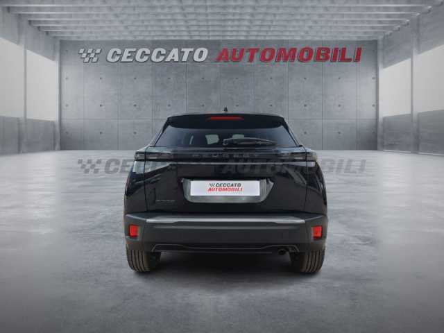 Peugeot 2008 1.2l - black