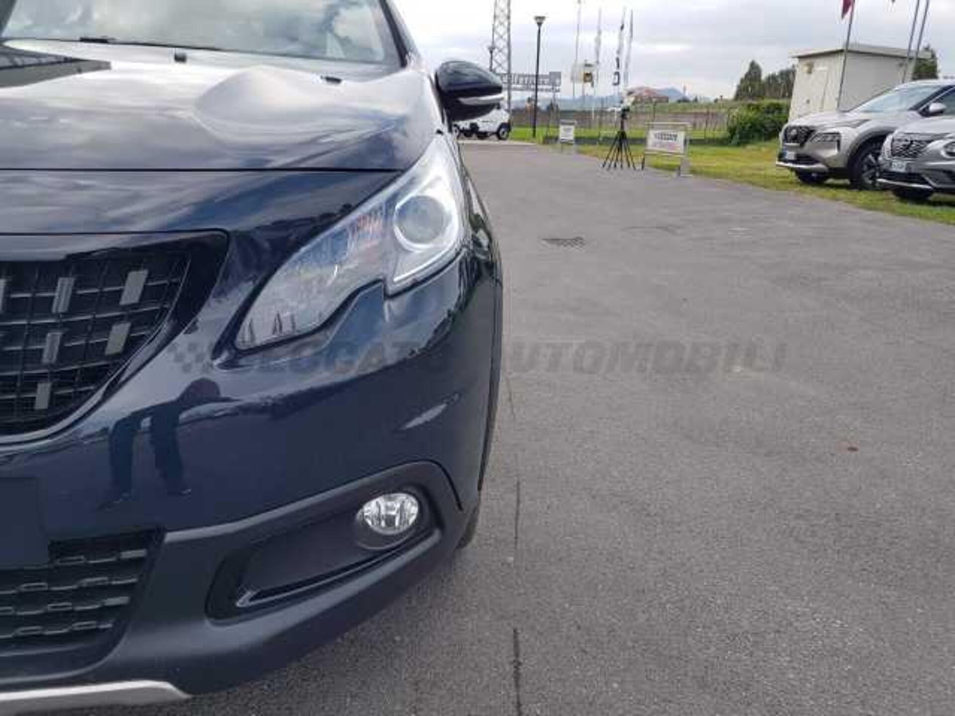 Peugeot 2008 1.5l - grey