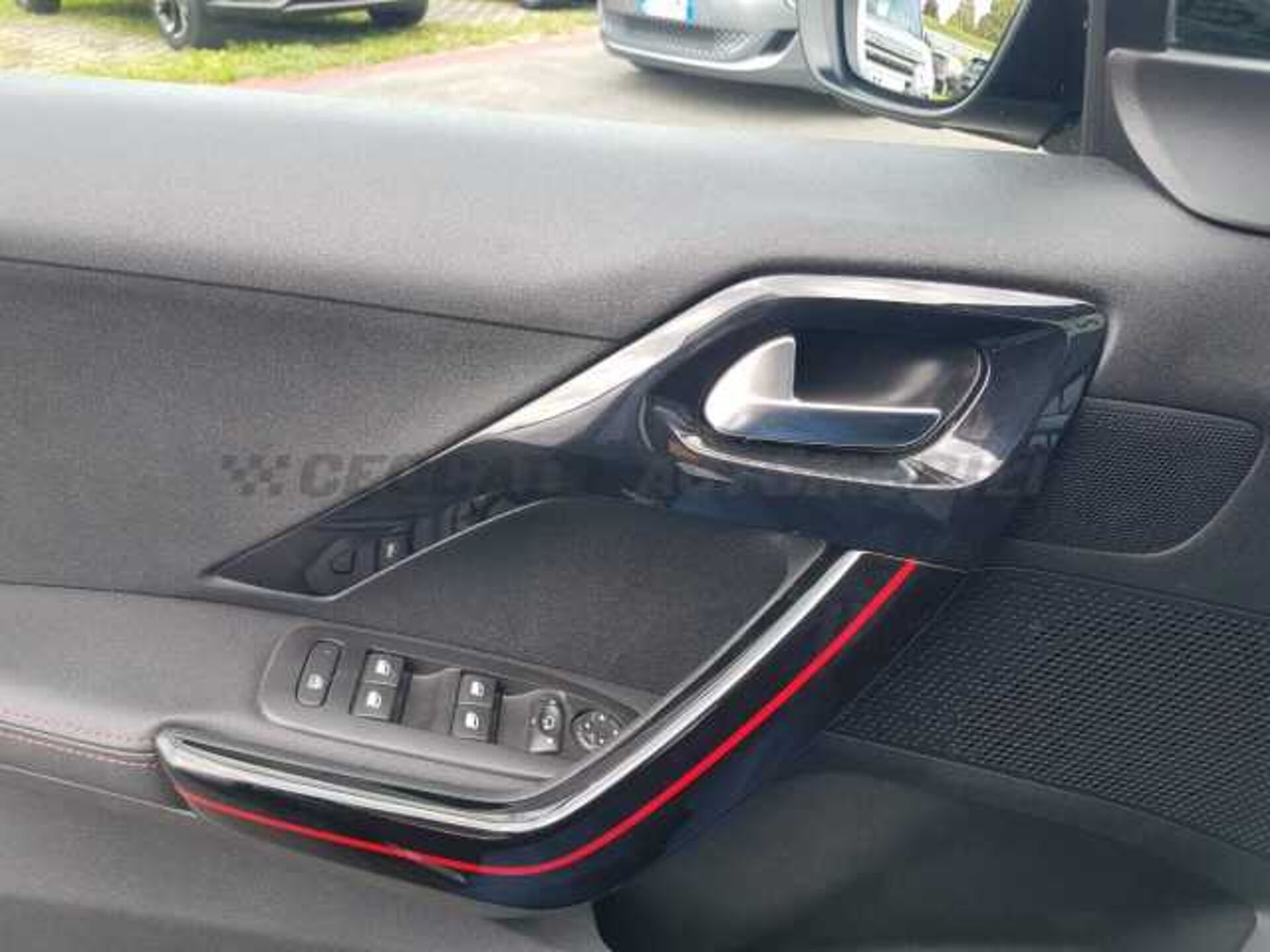 Peugeot 2008 1.5l - grey