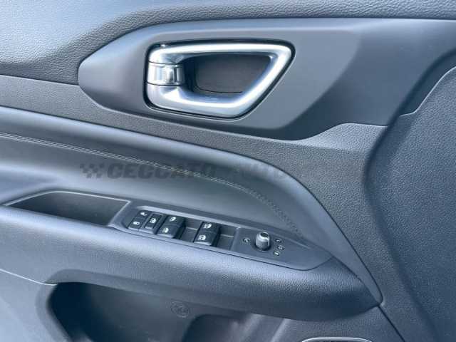 Jeep Compass 1.6l - white