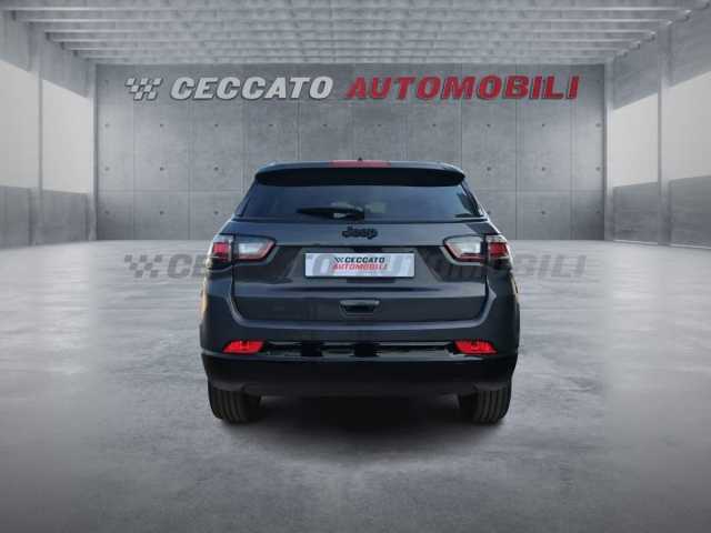 Jeep Compass 1.5l - grey