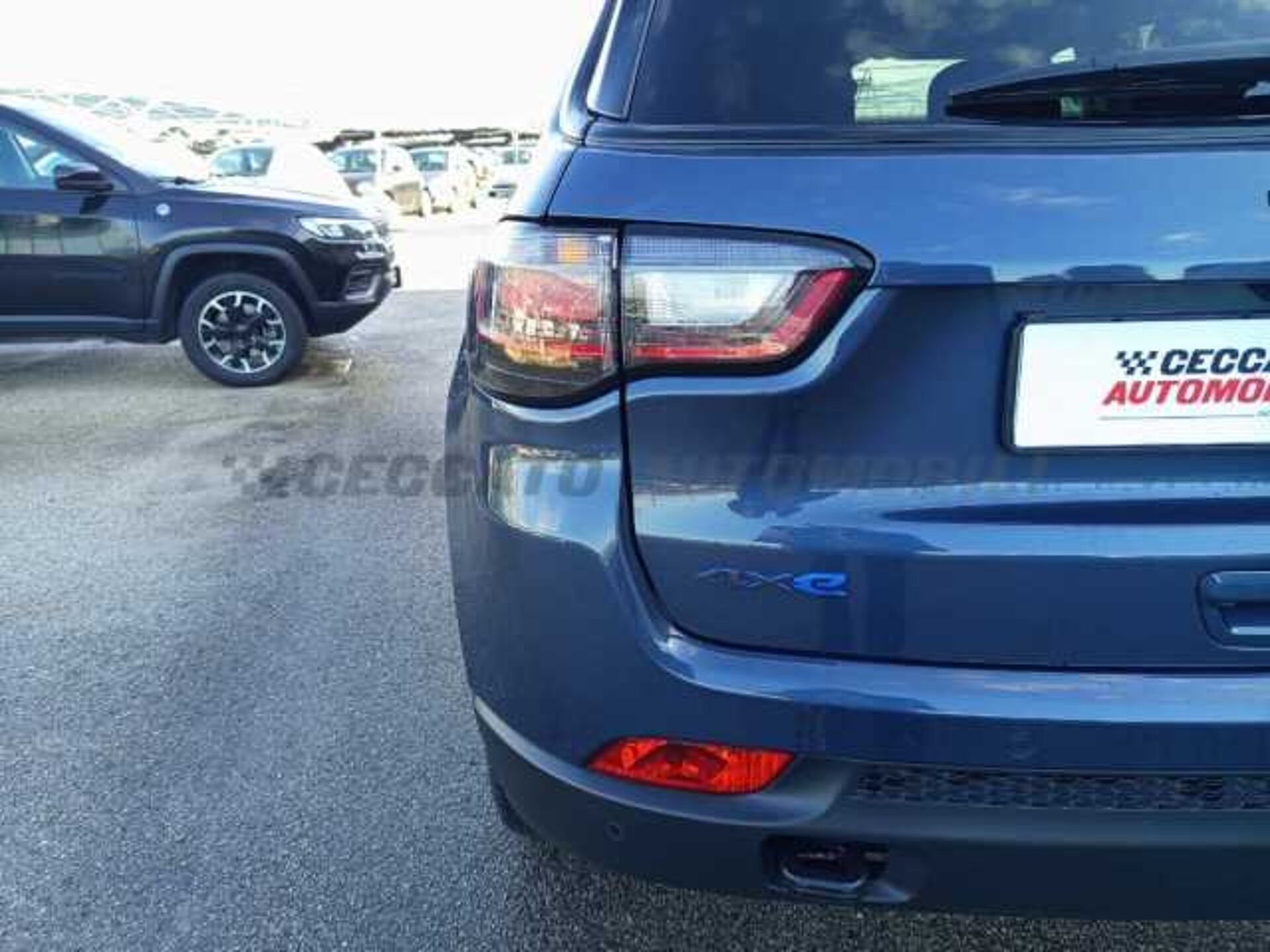 Jeep Compass 1.3l - blue