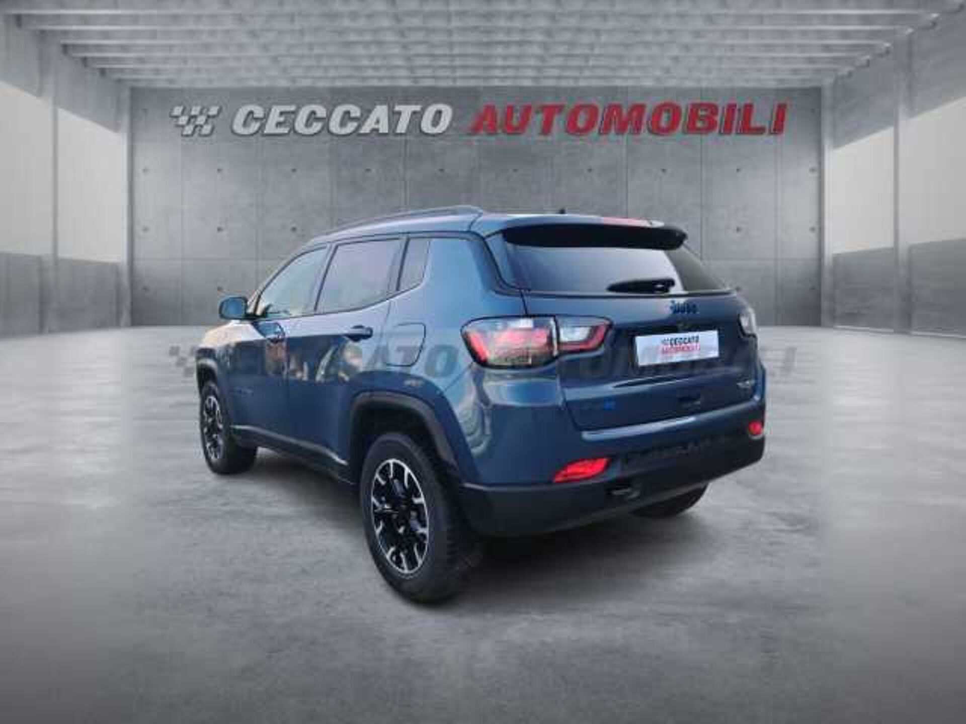 Jeep Compass 1.3l - blue