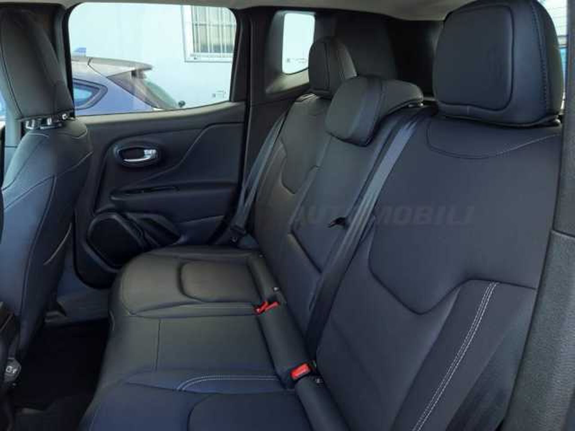 Jeep Renegade 1.5l - grey