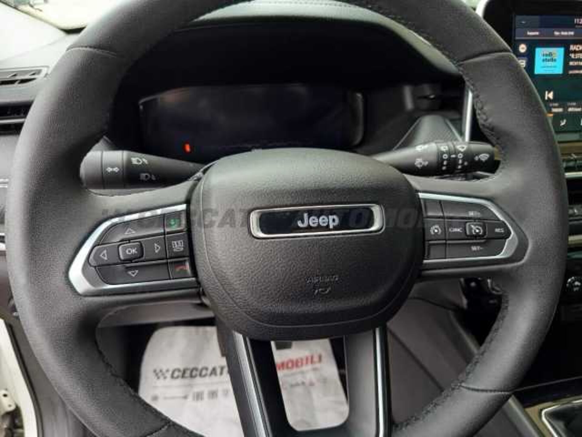 Jeep Compass 1.6l - white
