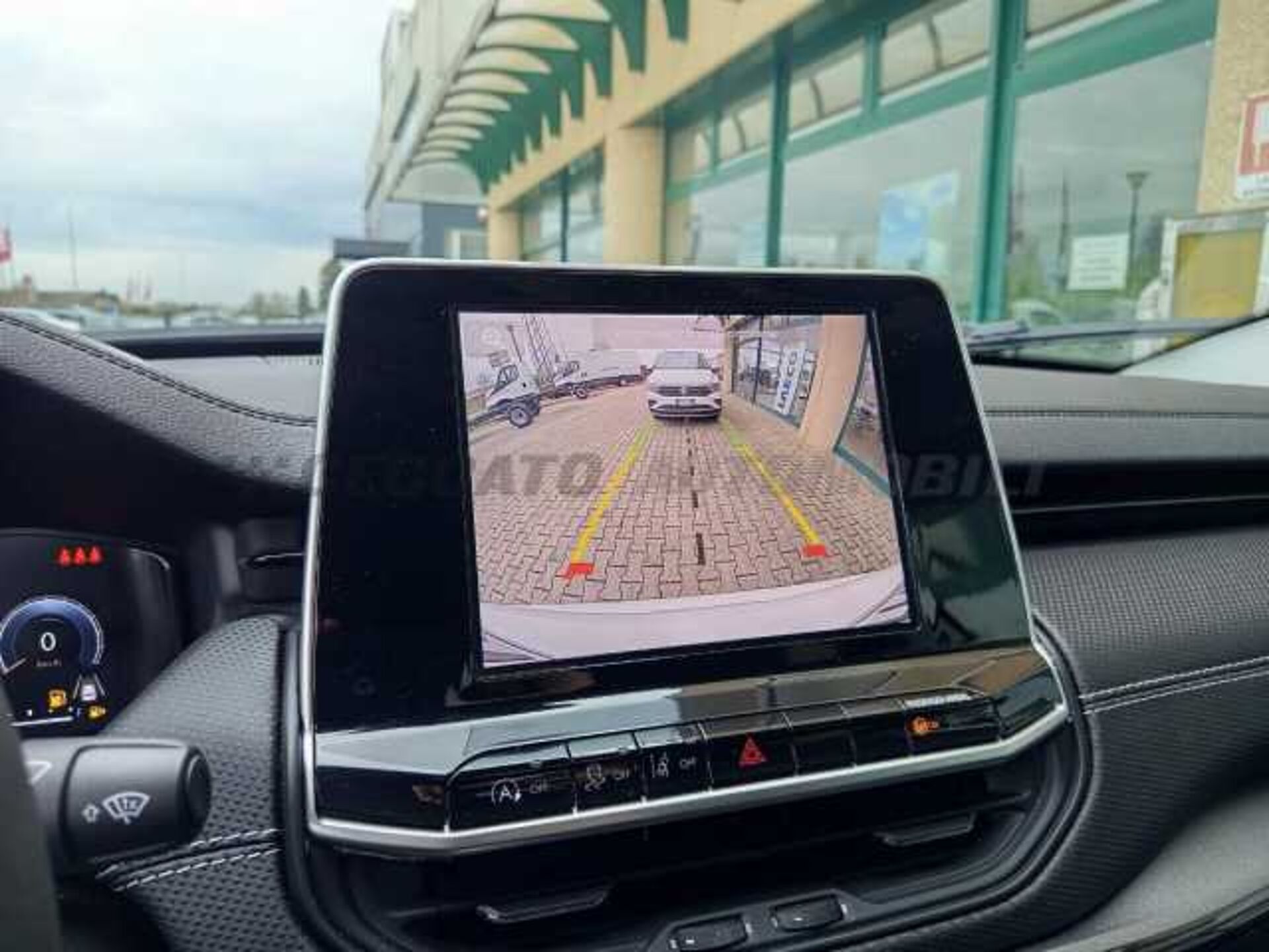 Jeep Compass 1.6l - white