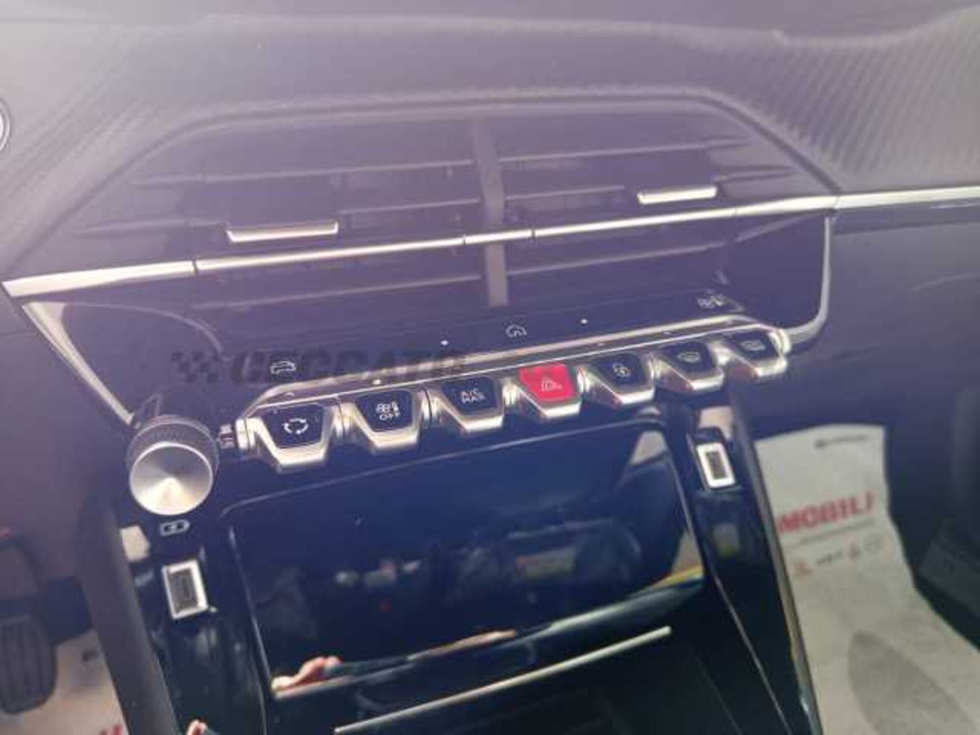 Peugeot 2008 1.2l - blue