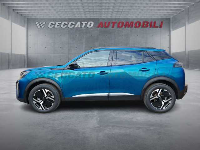 Peugeot 2008 1.2l - blue