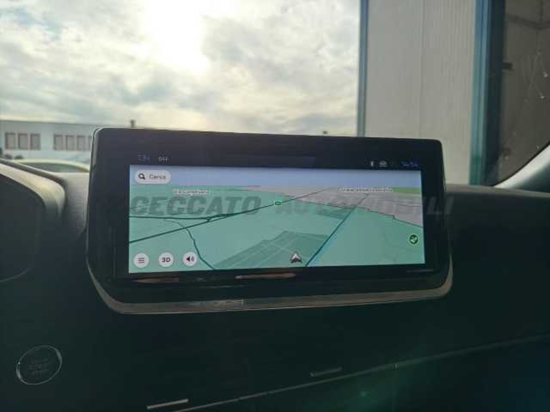 Peugeot 2008 1.2l - blue