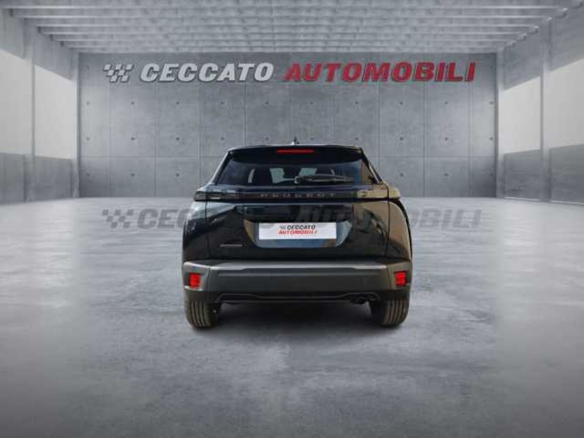 Peugeot 2008 1.2l - black