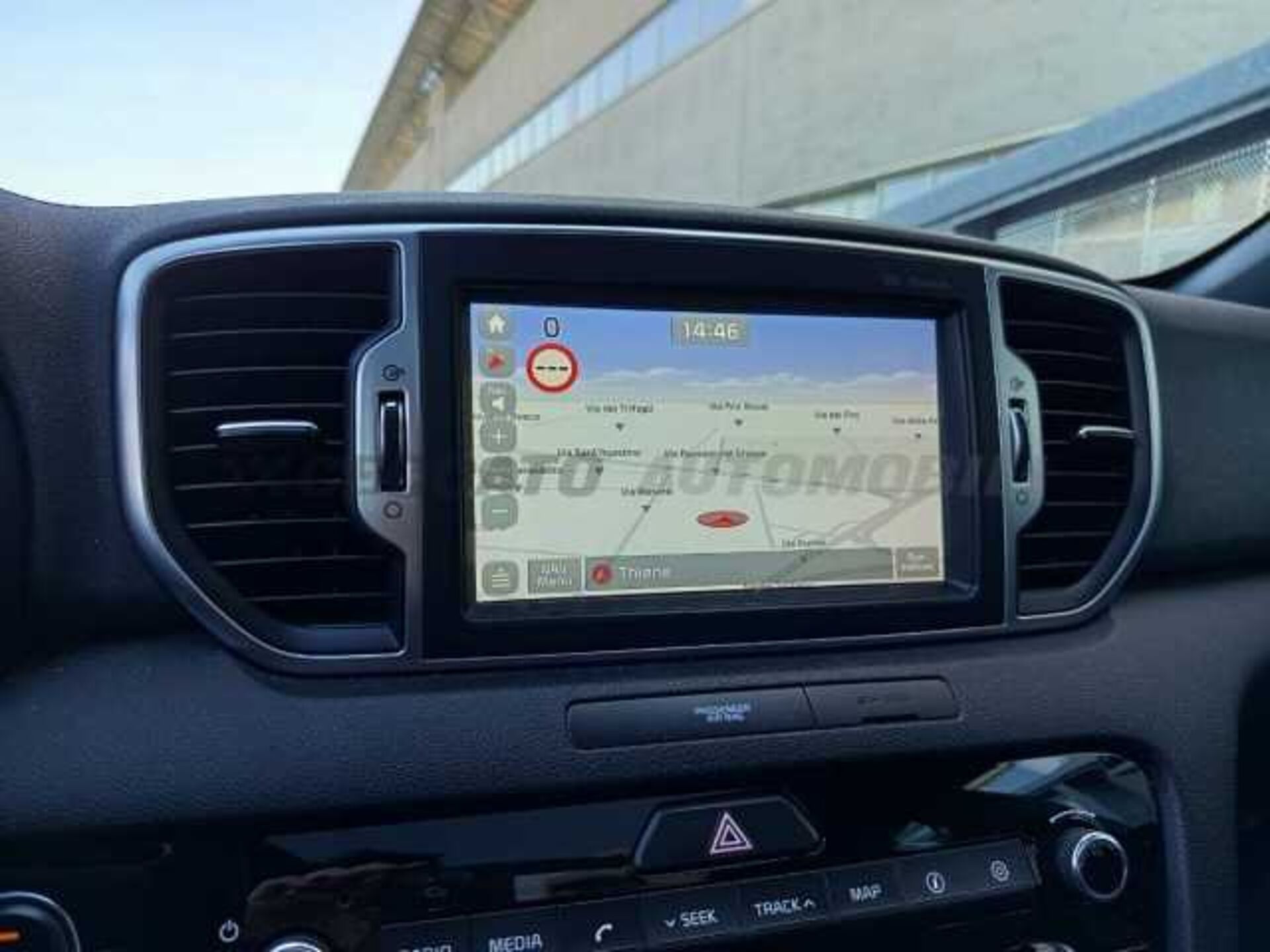 Kia Sportage 1.7l - grey