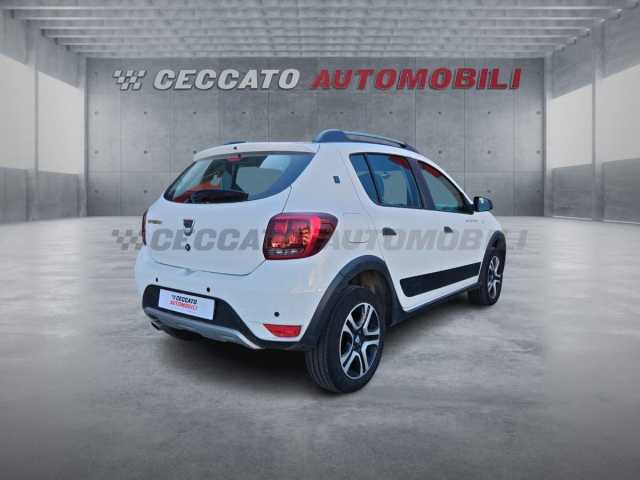 Dacia Sandero 1.5l - white