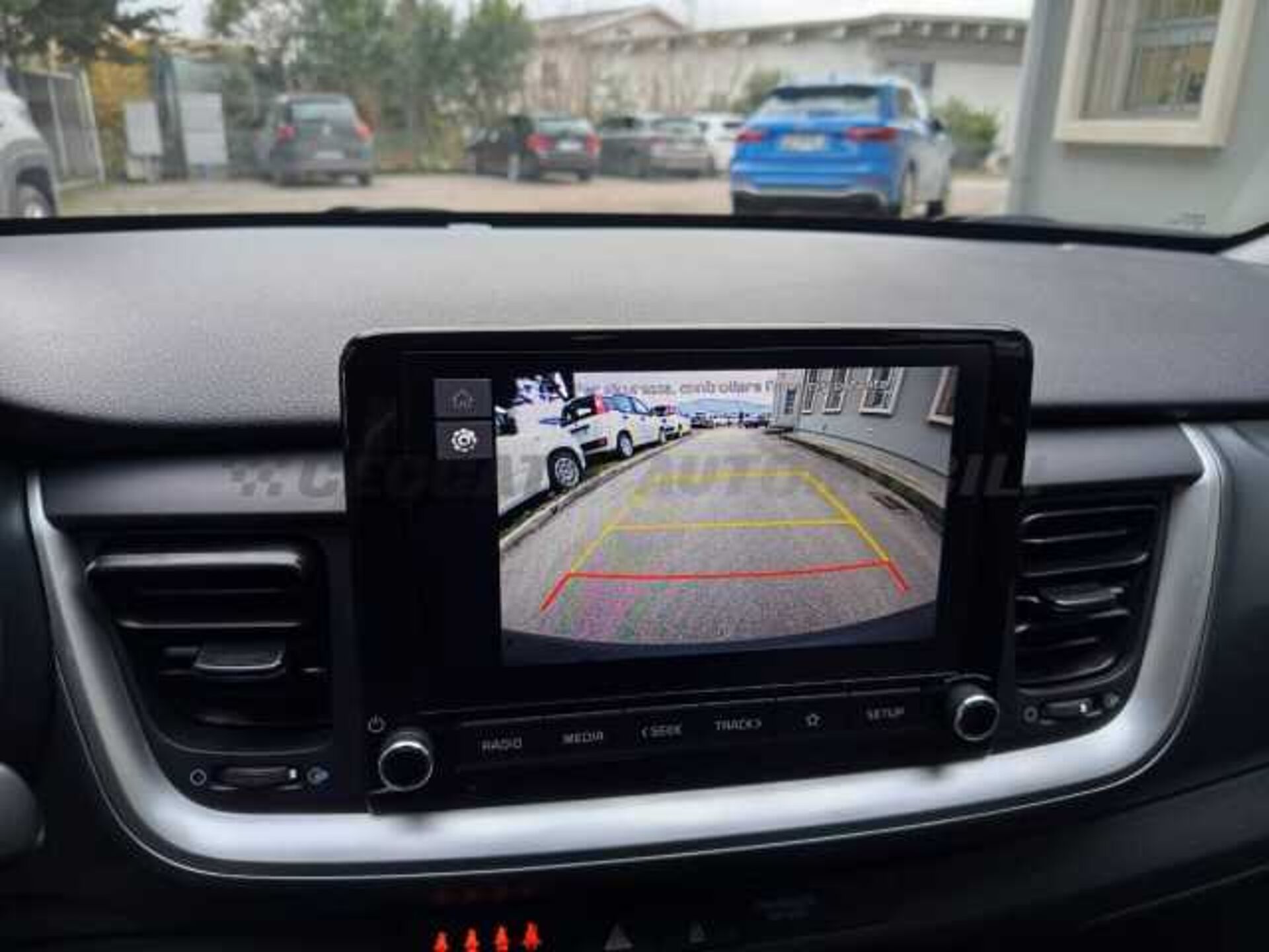 Kia Stonic 1.0l - black