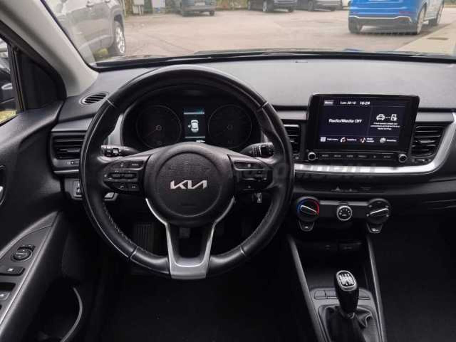 Kia Stonic 1.0l - black