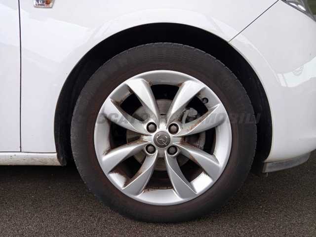 Opel ADAM 1.2l - white