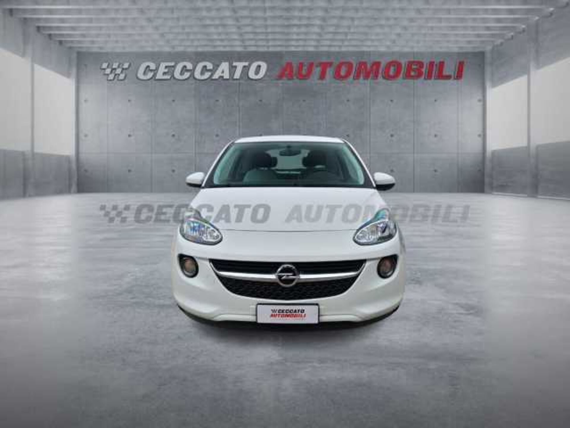 Opel ADAM 1.2l - white