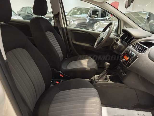 Fiat Punto 1.2l - white