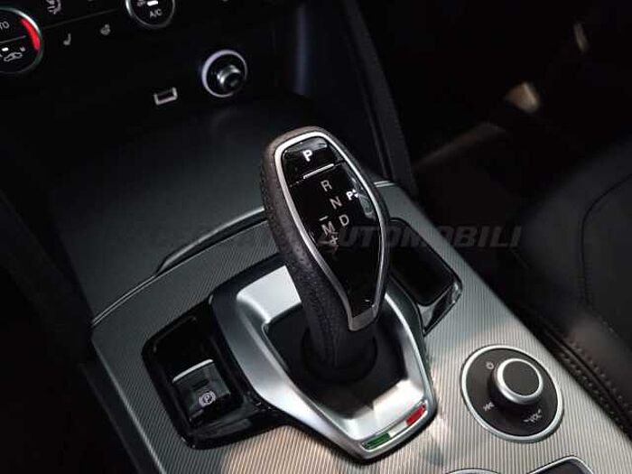 Alfa Romeo Stelvio 2.1l