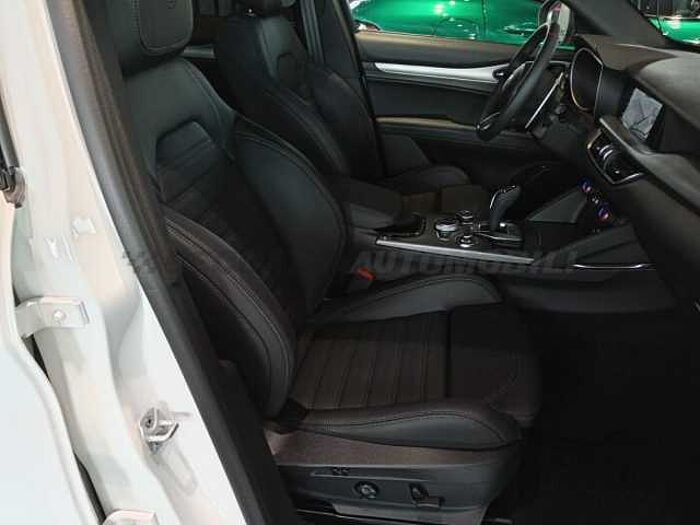 Alfa Romeo Stelvio 2.1l