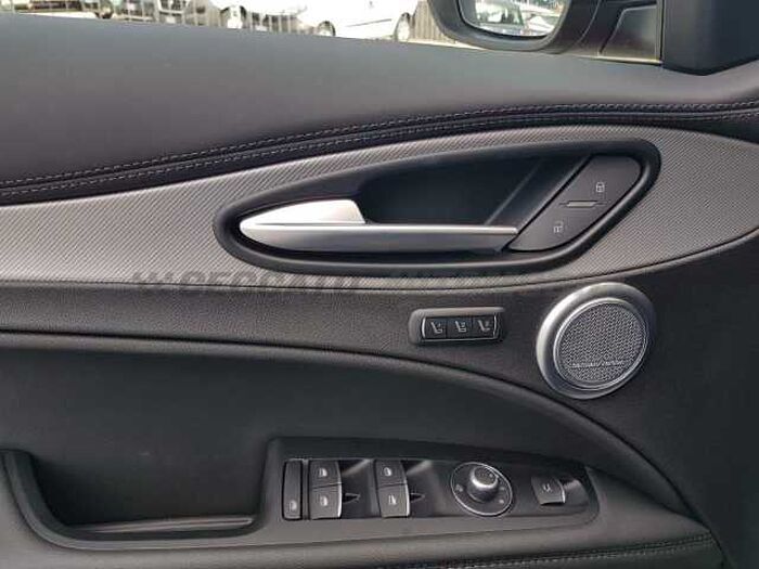 Alfa Romeo Stelvio 2.1l