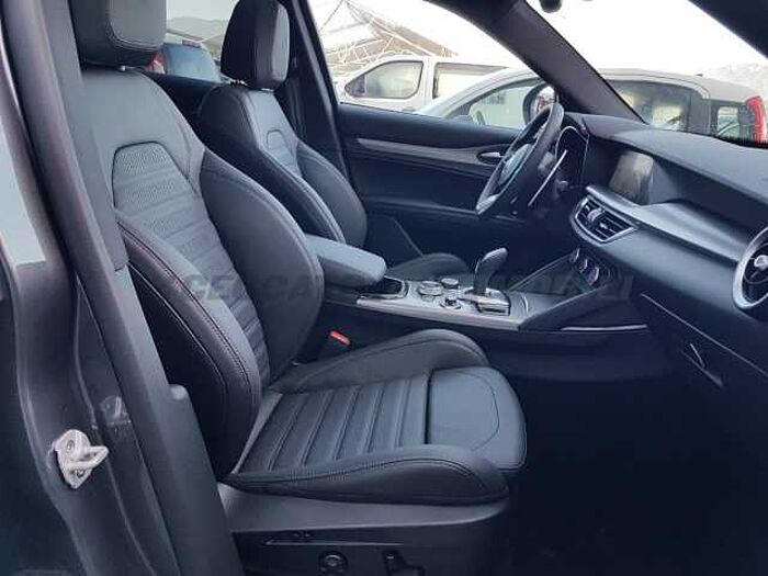 Alfa Romeo Stelvio 2l