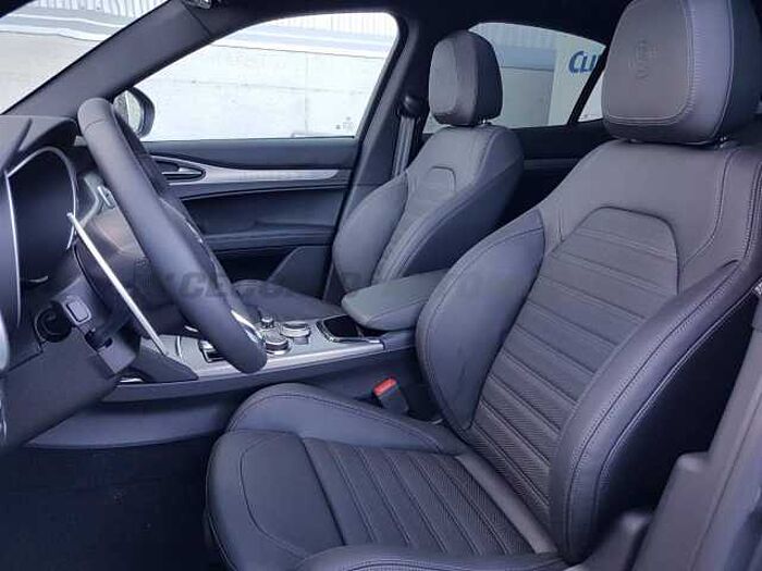 Alfa Romeo Stelvio 2l
