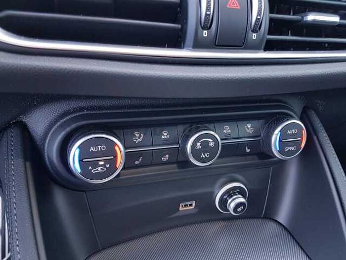 Alfa Romeo Stelvio 2l