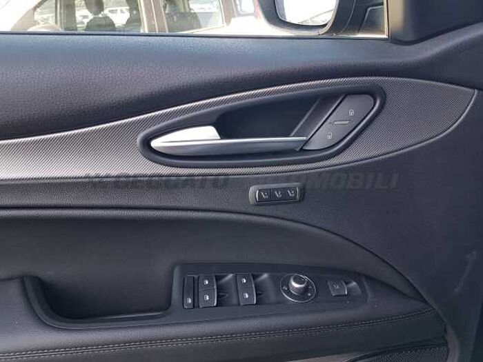 Alfa Romeo Stelvio 2l