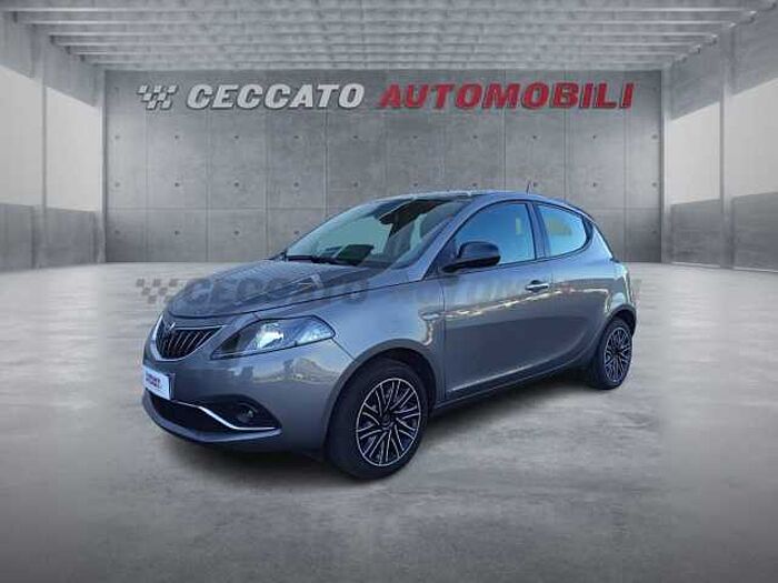 Lancia Ypsilon 1l