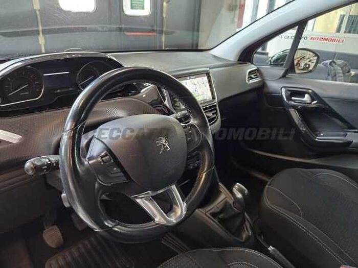 Peugeot 208 1.2l